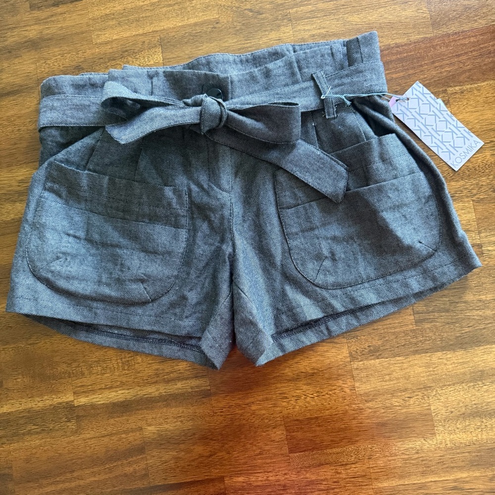 NWT $178 Kosmika Grayish Brown Women's Tweed Shorts with Belt in size Medium!